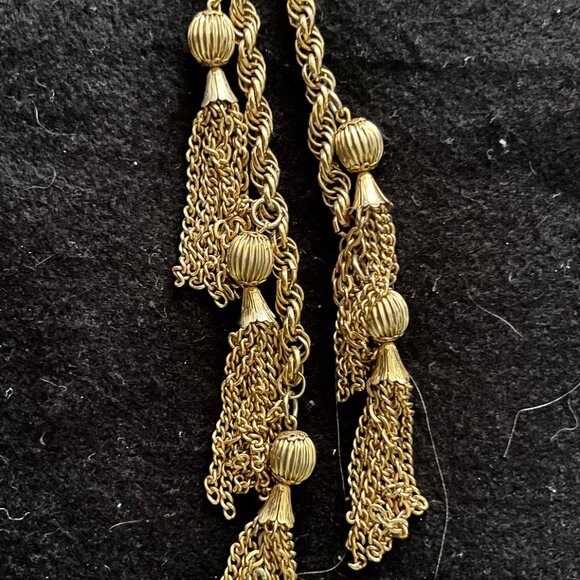 Vintage 2 – Gold-Tone Straight Necklaces w/Tassles - Picture 5 of 7